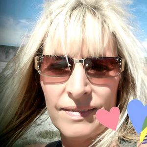 Meet your Posher, Deb